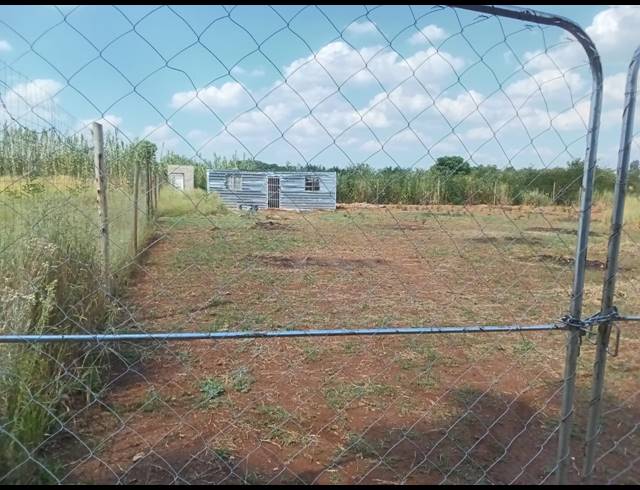 1,325M² VACANT LAND FOR SALE IN KOOKRUS